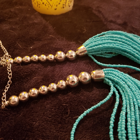 Boston Proper Tribal 30 strand Turquoise Silver Toned Bib Necklace 18-24 in New - Picture 2 of 5